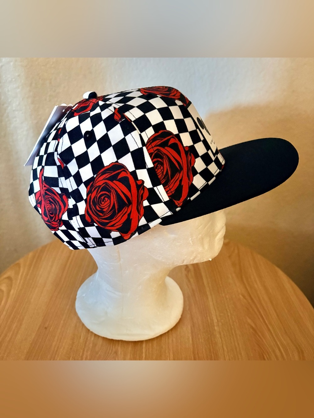 Disney Mickey Mouse Patch Logo Neff Checkered Roses Pattern Snapback Streetwear - Picture 3 of 4